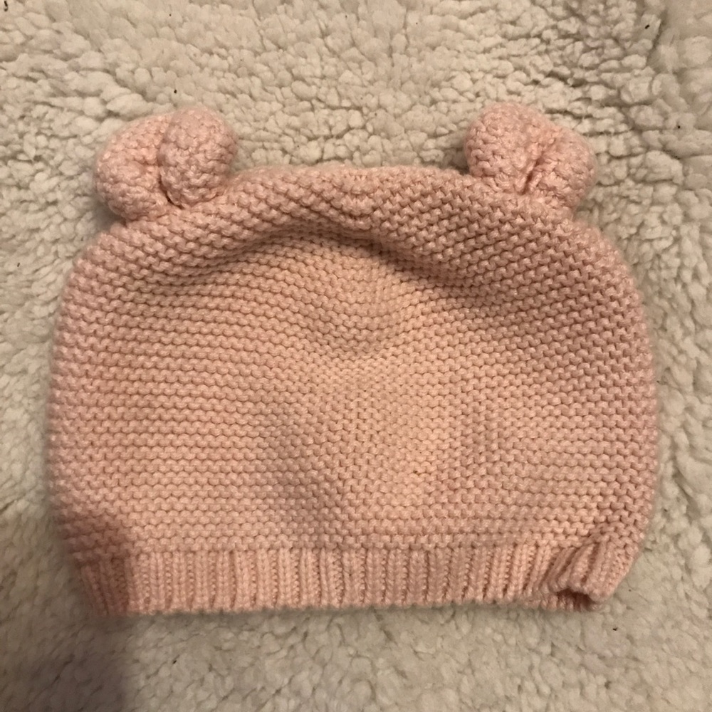 Gap beanie 0-3 mths